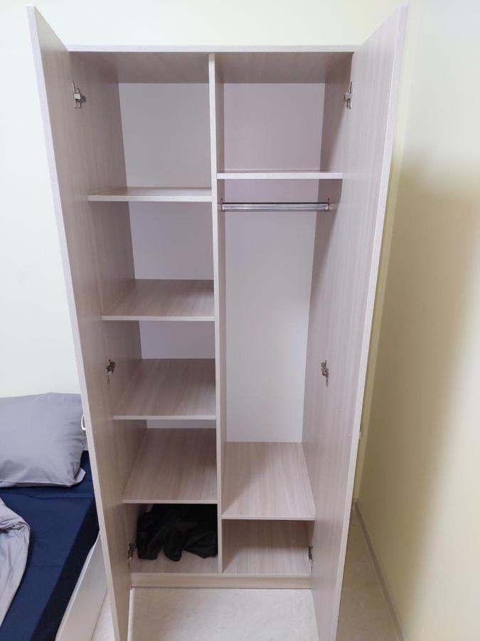 Check Inn Hostel Almaty Ngoại thất bức ảnh