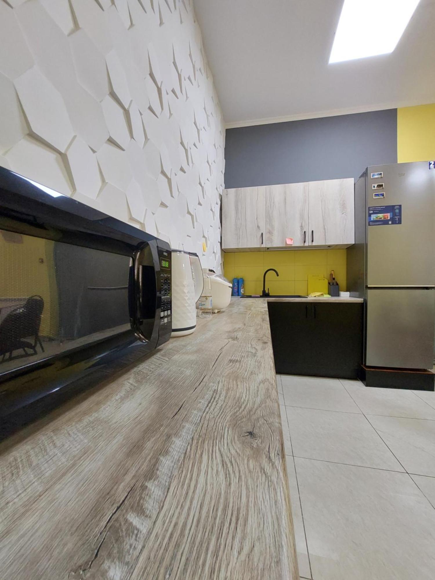 Check Inn Hostel Almaty Ngoại thất bức ảnh